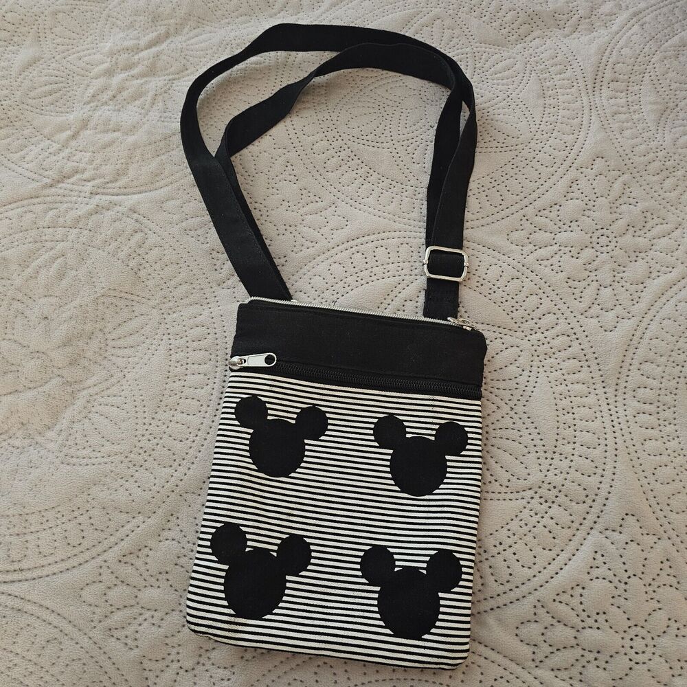 Disney Parks White/Black Mickey Mouse Small Cross Body Purse Shoulder Bag